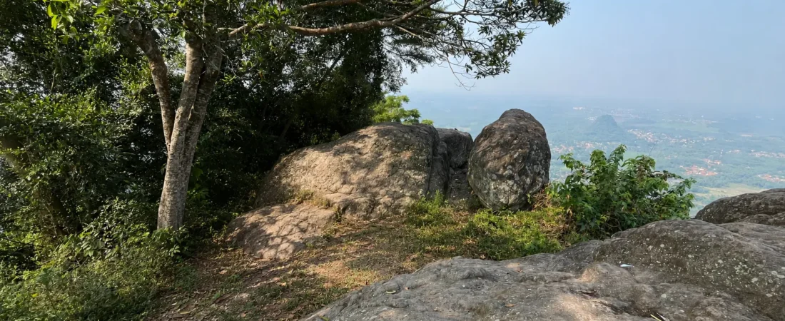 Gunung Munara: Pendakian Singkat yang Tak Semudah Perkiraan